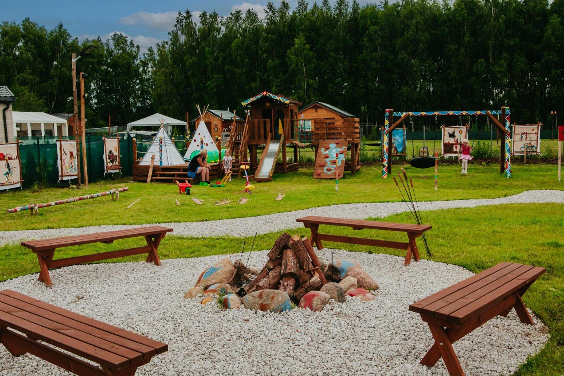 Indiana Camp - 150 M Od Suntago Park Hotel Grabce-Towarzystwo Екстериор снимка